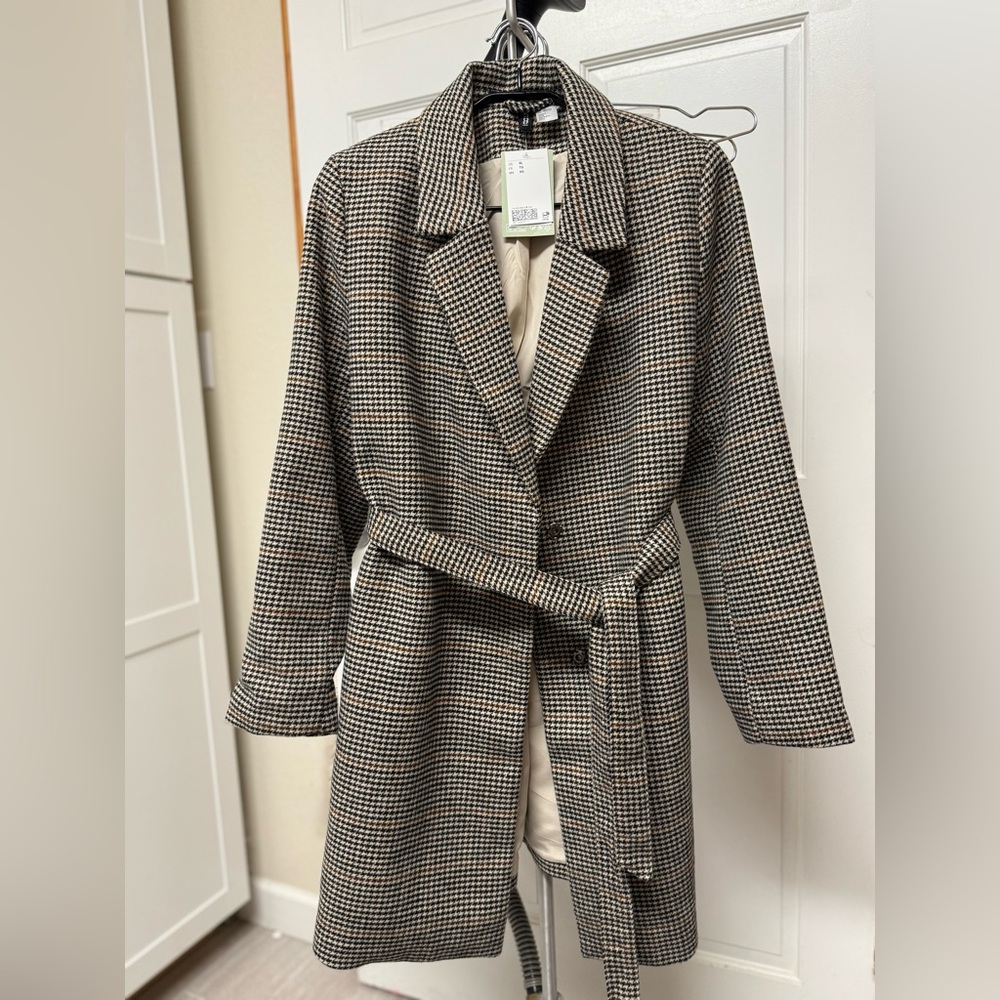 H&M Houndstooth Tie-belt Coat XL